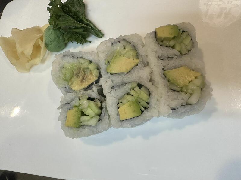 Cucumber & Avocado Rollpcs